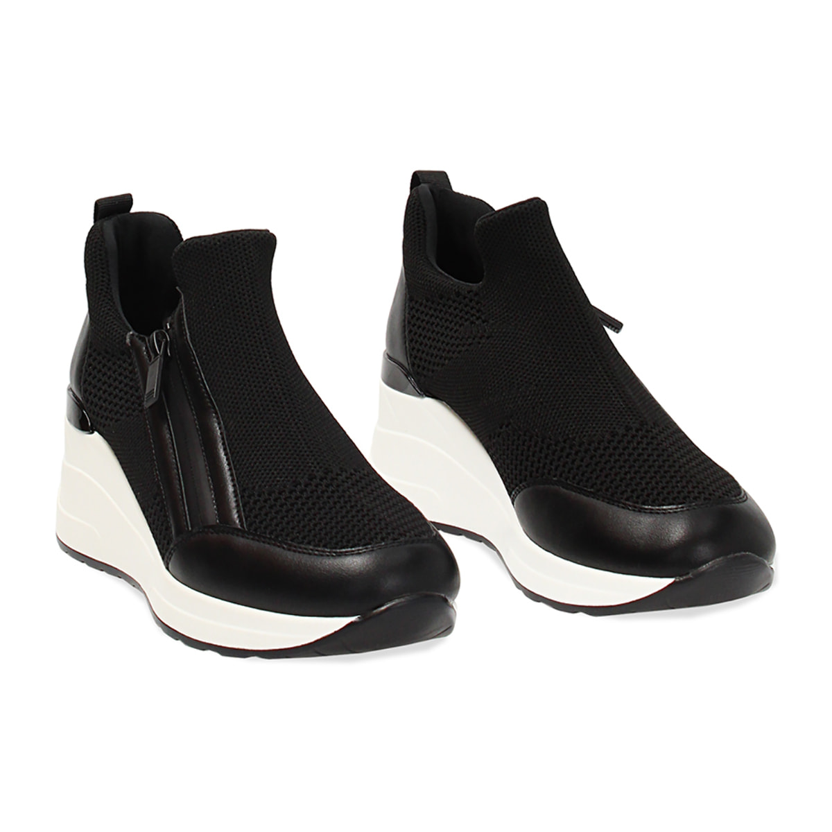 Slip on donna nera in tessuto