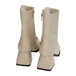 Ankle boots panna punta quadra, tacco 6 cm