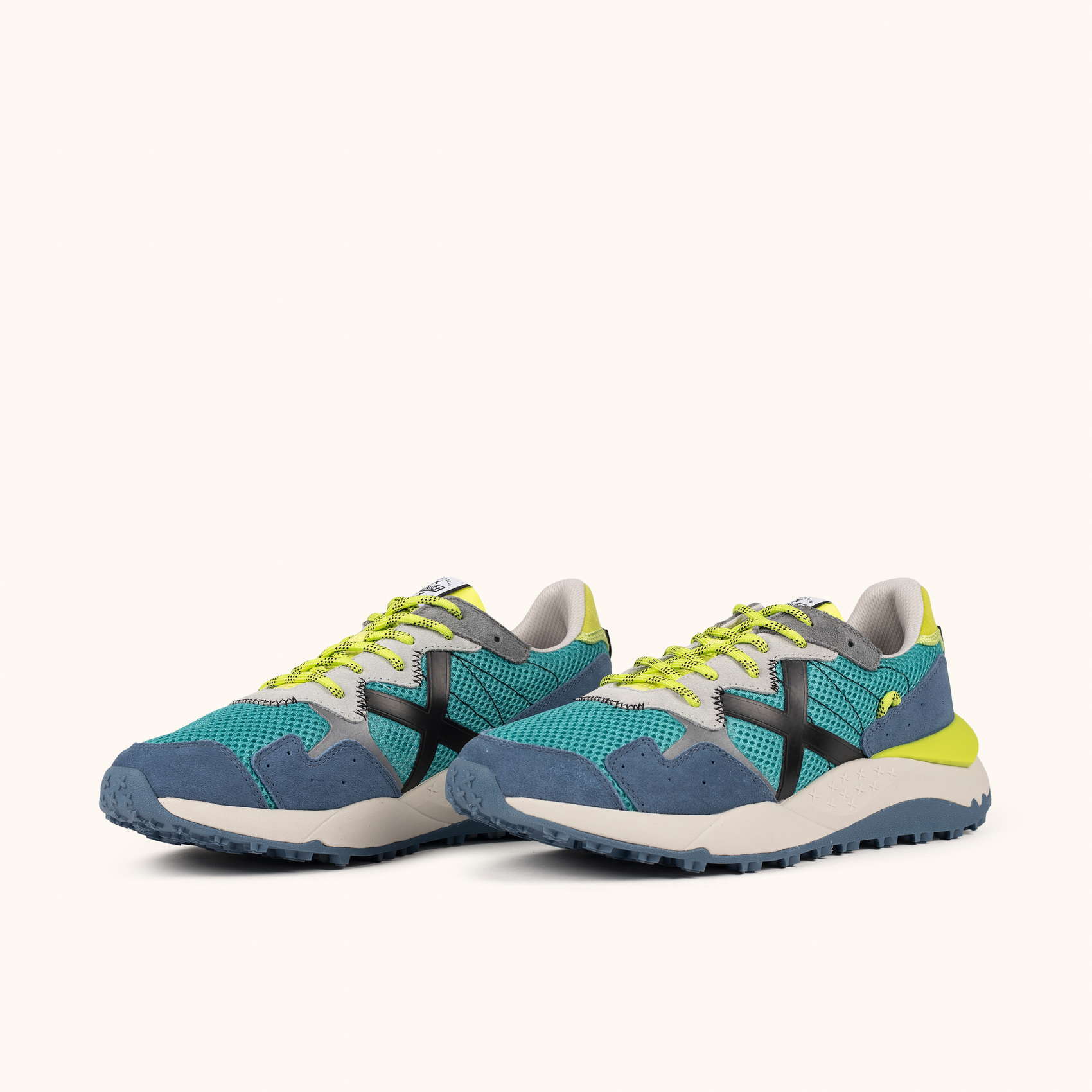 MUNICH SHIBUYA 36 Sneakers Diseño Elegancia Deportiva Turquesa, Azul y Amarillo