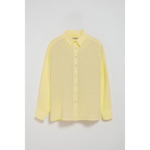 Camisa amarilla garment dye de lino con monograma bordado