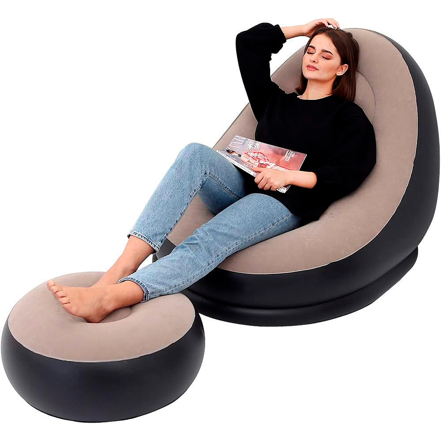 Sillón inflable ergonómico con reposapiés, soporta hasta 150 kg e incluye bomba de inflar.