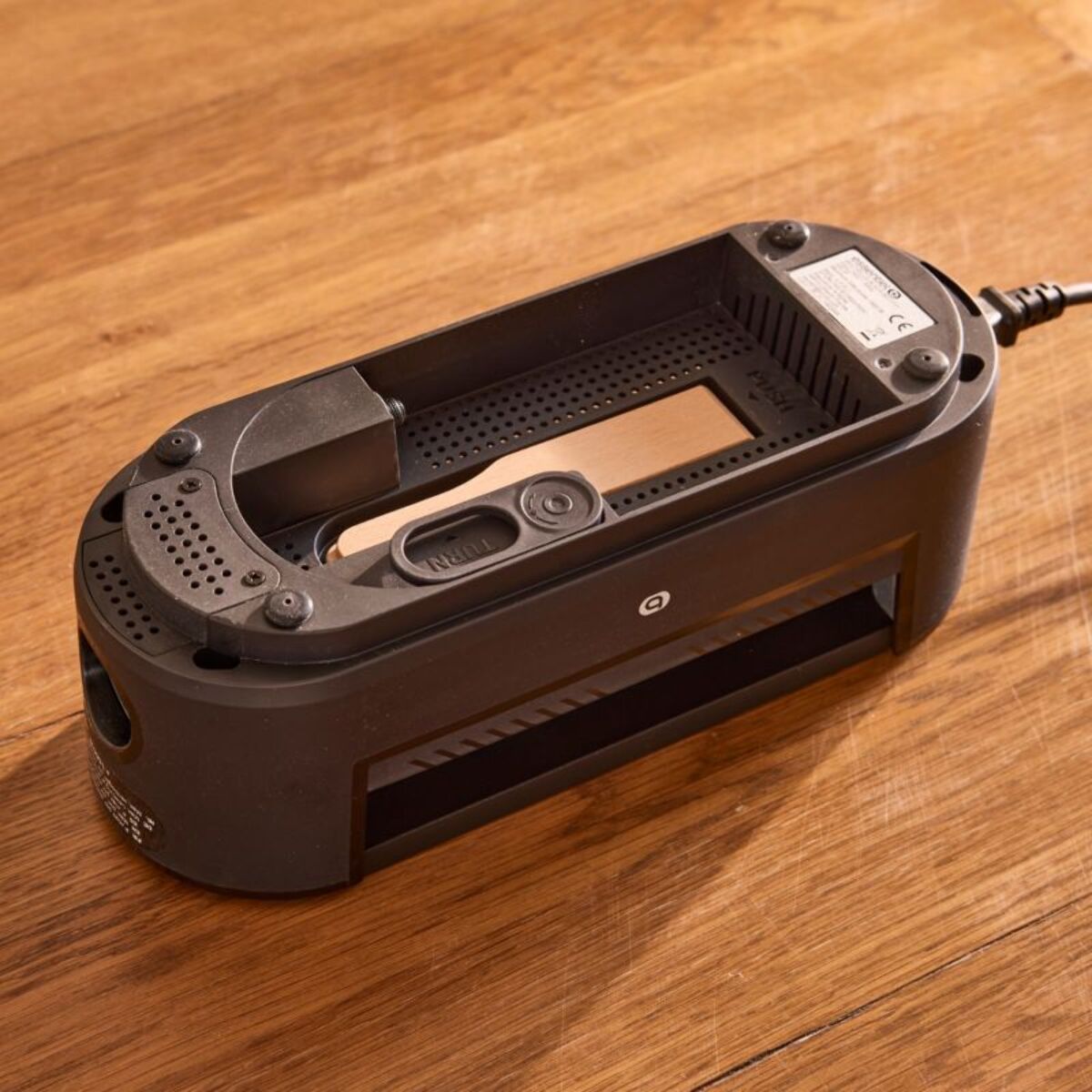 Raclette ESSENTIELB ERMD4 Multiplug Noire 2 personnes