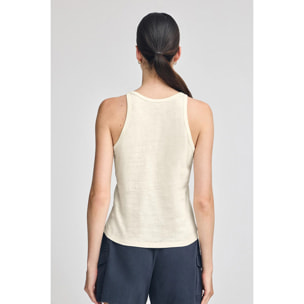 Camiseta color crudo de lino y algodón con monograma bordado