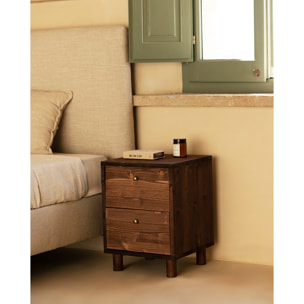 Mesita de noche de madera maciza con dos cajónes en tono nogal de 51x38cm Alto: 50.5 Largo: 37.5 Ancho: 36