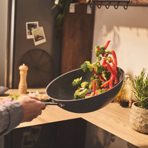 Wok, 30 cm, Aluminium, Revêtement antiadhésif en céramique renforcée en titane