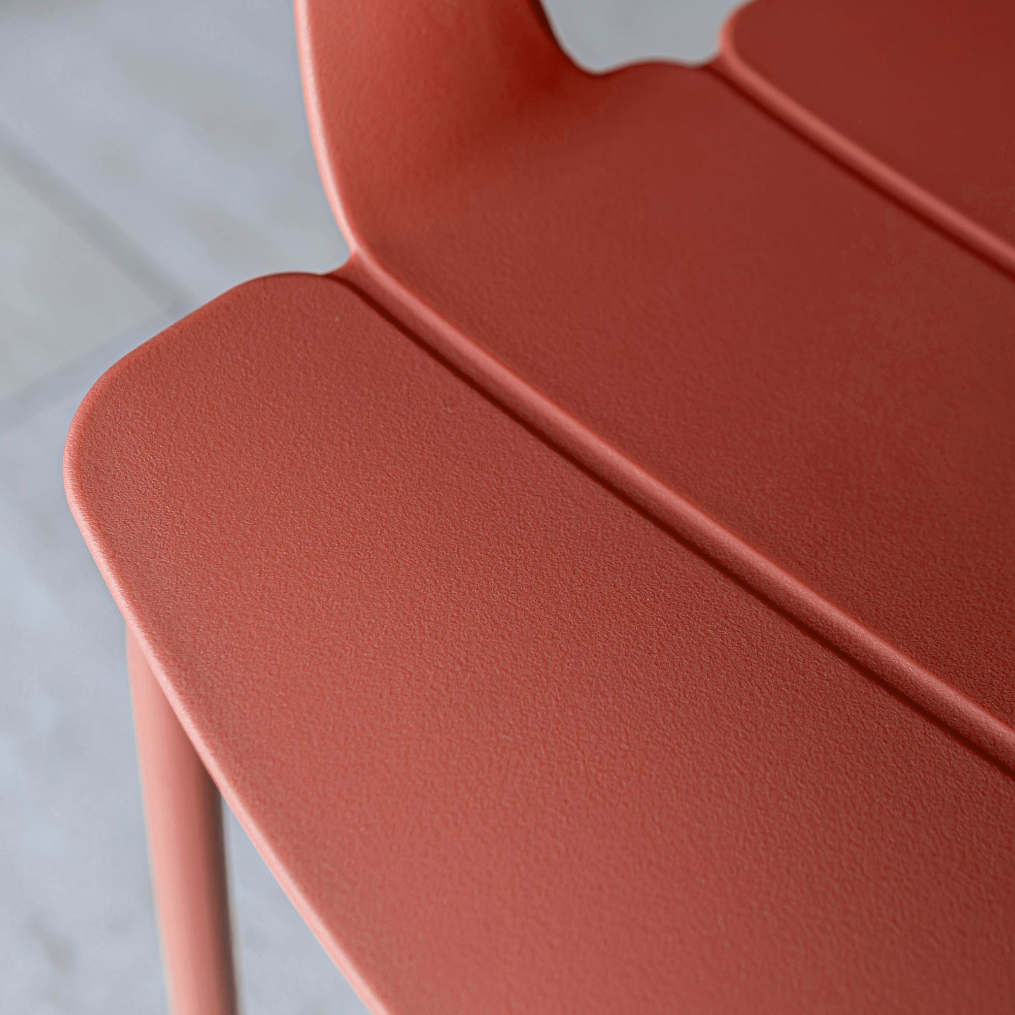 Lot de 4 fauteuils de table extérieur brique en polypropylène et métal MONTAUK