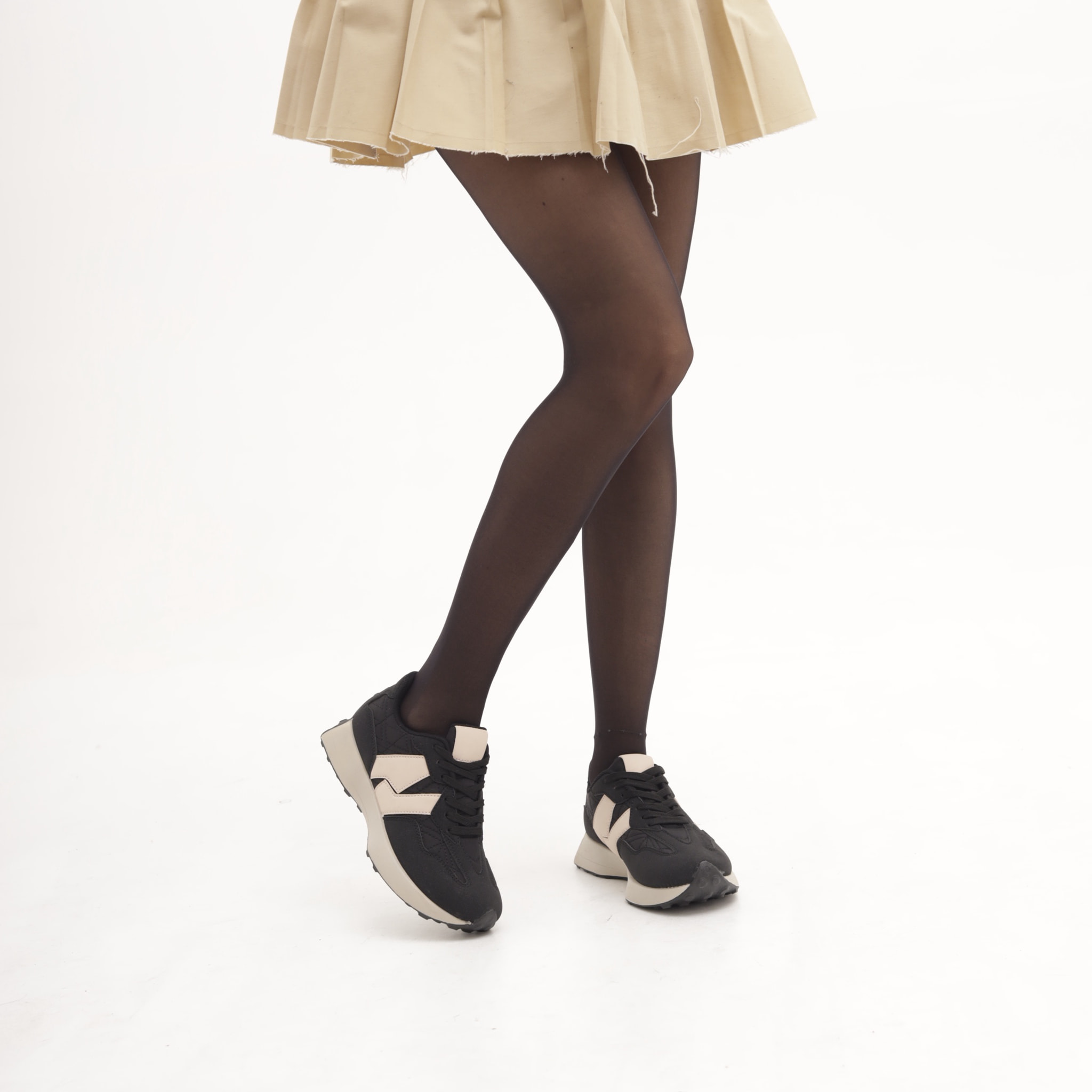 SNEAKERS RUNNING RETRO NERO