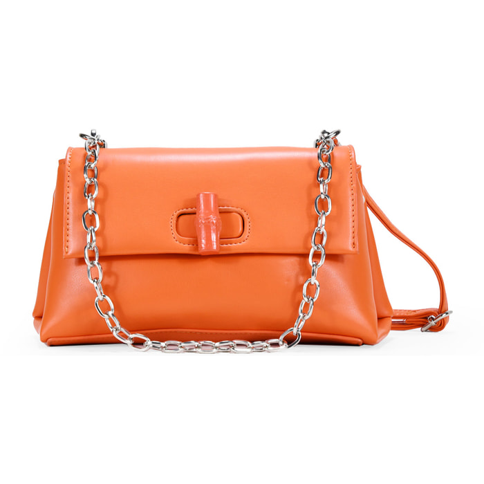 Bolso bandolera naranja con solapa