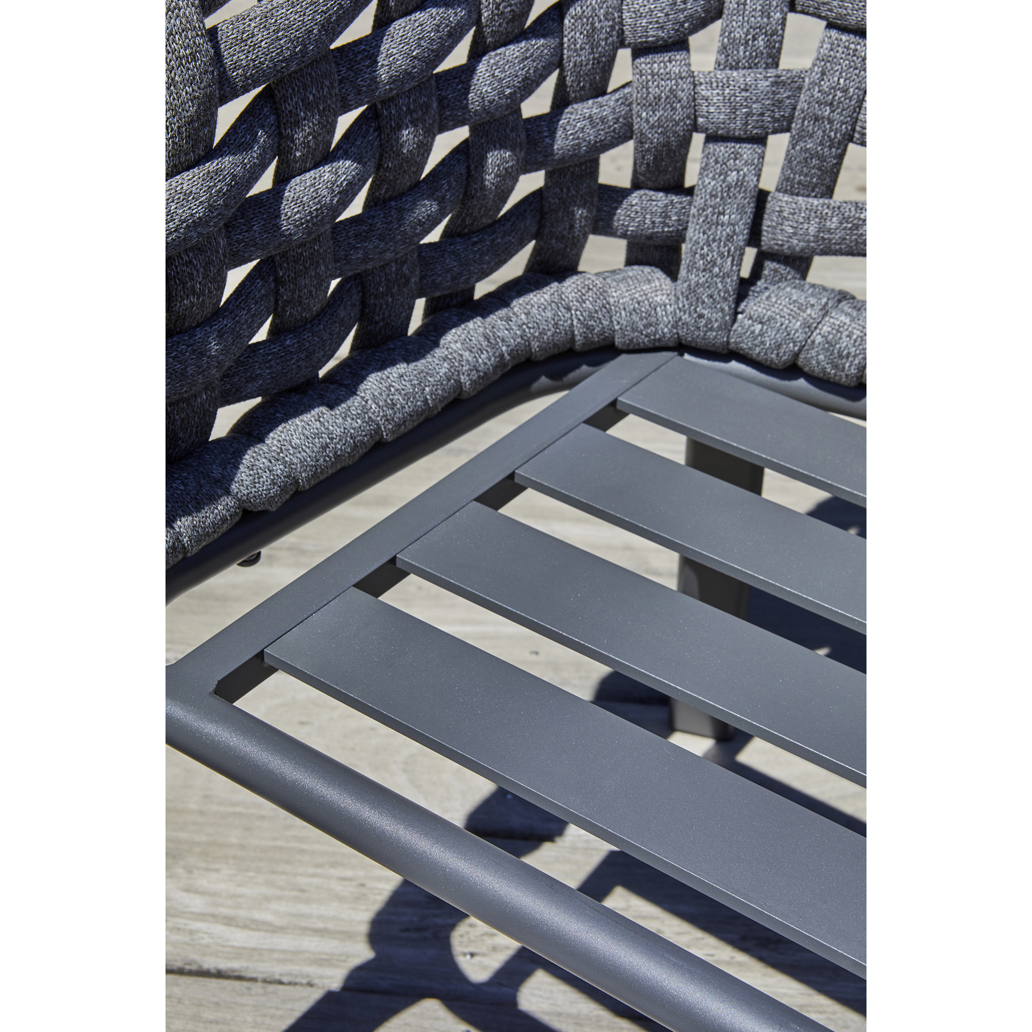CAMARGUE - Fauteuil de jardin en corde tissée et aluminium
