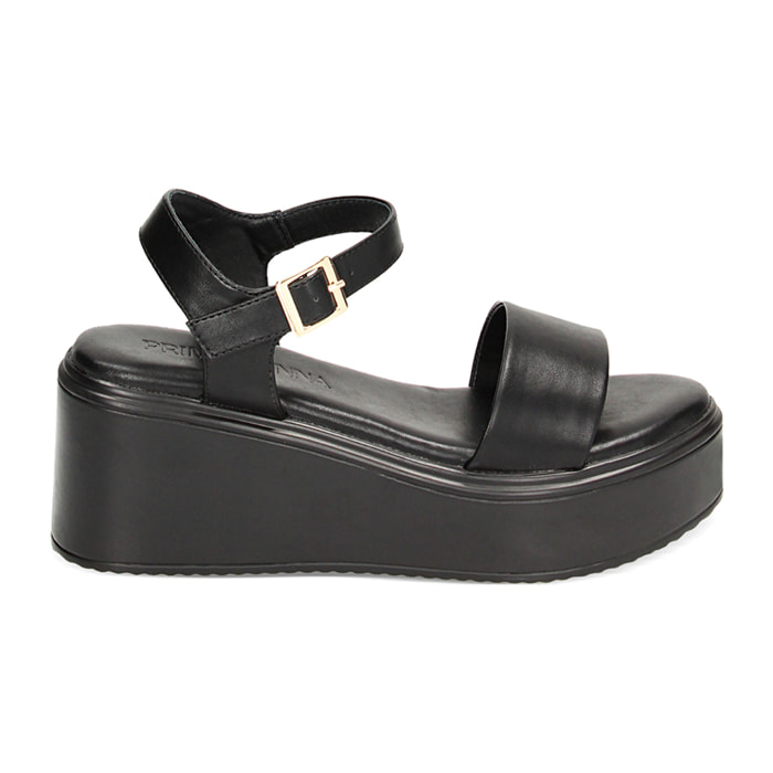 Sandalias con cuña negras