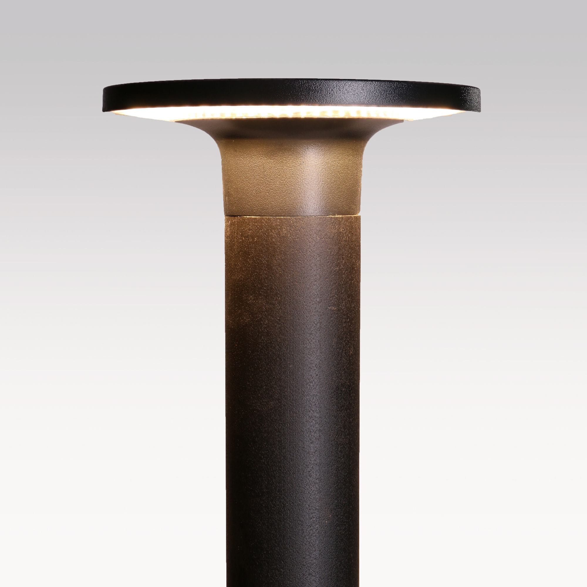 Forlight Baliza Ip44 Yika Led 6,3W 3000K Negro 677Lm