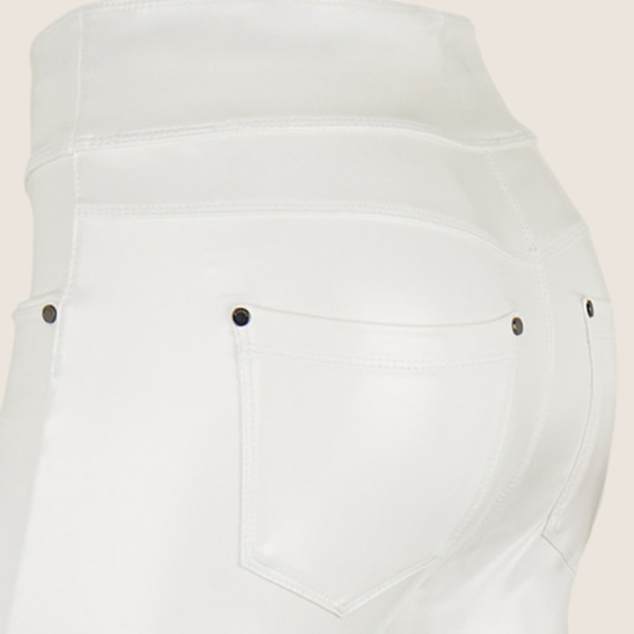 Pantaloni N.O.W. skinny vita media in Similpelle Lucida Bianca