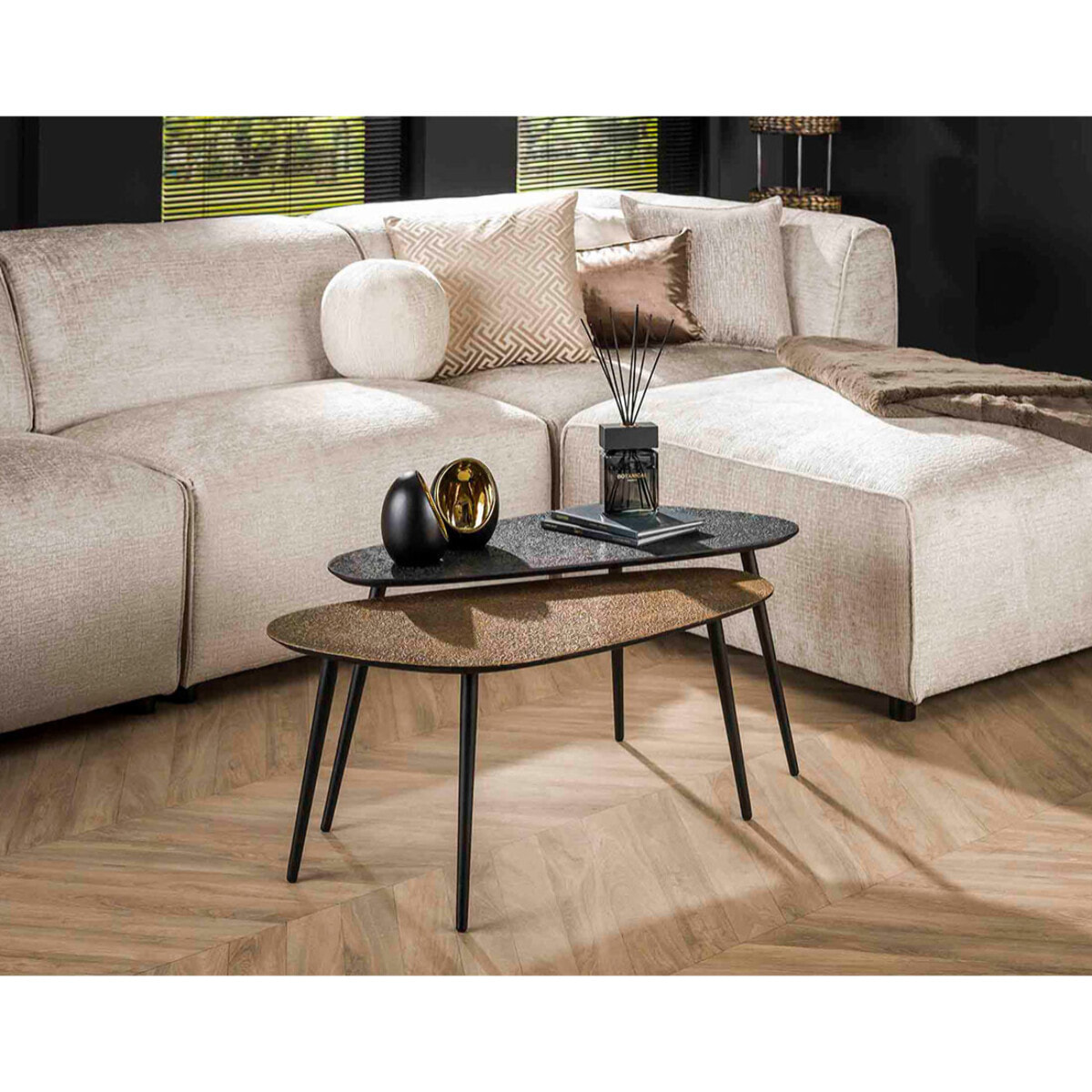 Kahoni - lot de 2 tables basses gigognes - doré et noir - 84 cm - Noir / Doré