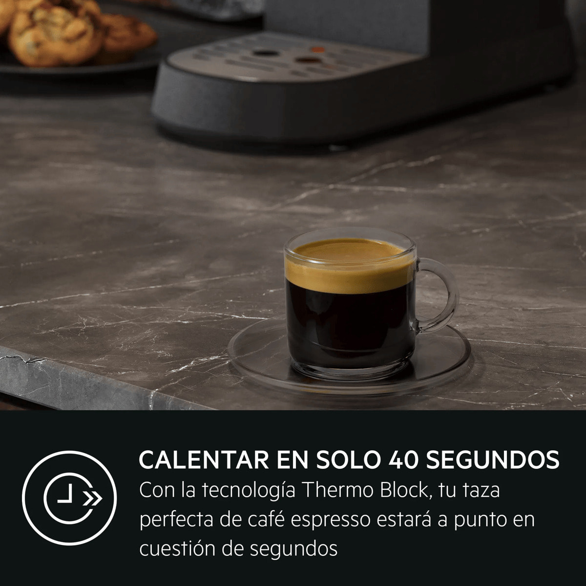 AEG Maquina de café espresso de 1 litro capacidad y 15 bares de presión EC6-1-6BST