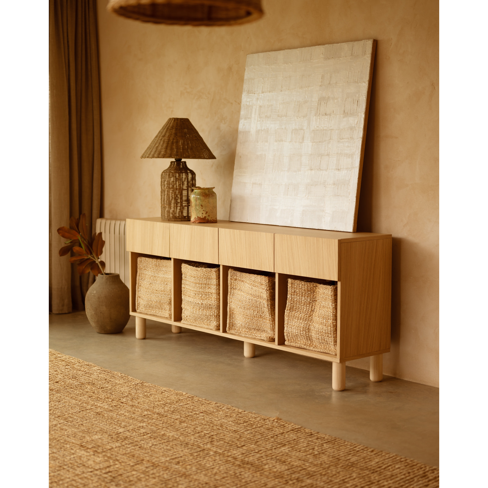 Aparador con 4 cajones de chapa de madera de roble natural de 176x40cm Alto: 75 Largo: 176 Ancho: 40