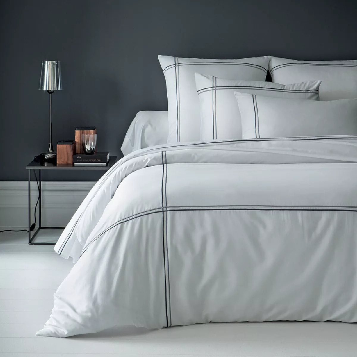 Housse de couette satin de coton jeu d'unis blanc Palais chic gris