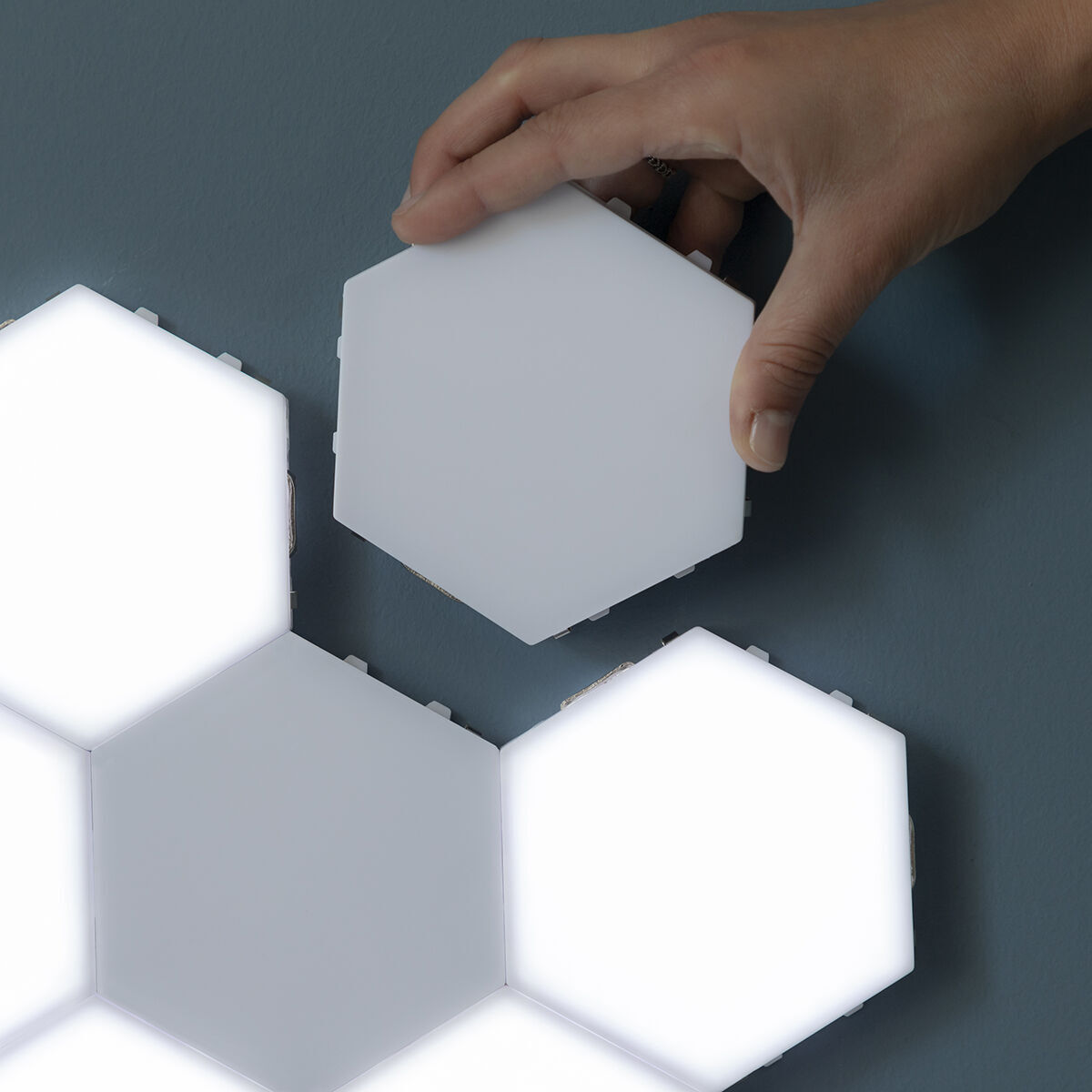 Set de Paneles LED Modulares Magnéticos y Táctiles Tilight InnovaGoods (Pack de 3)