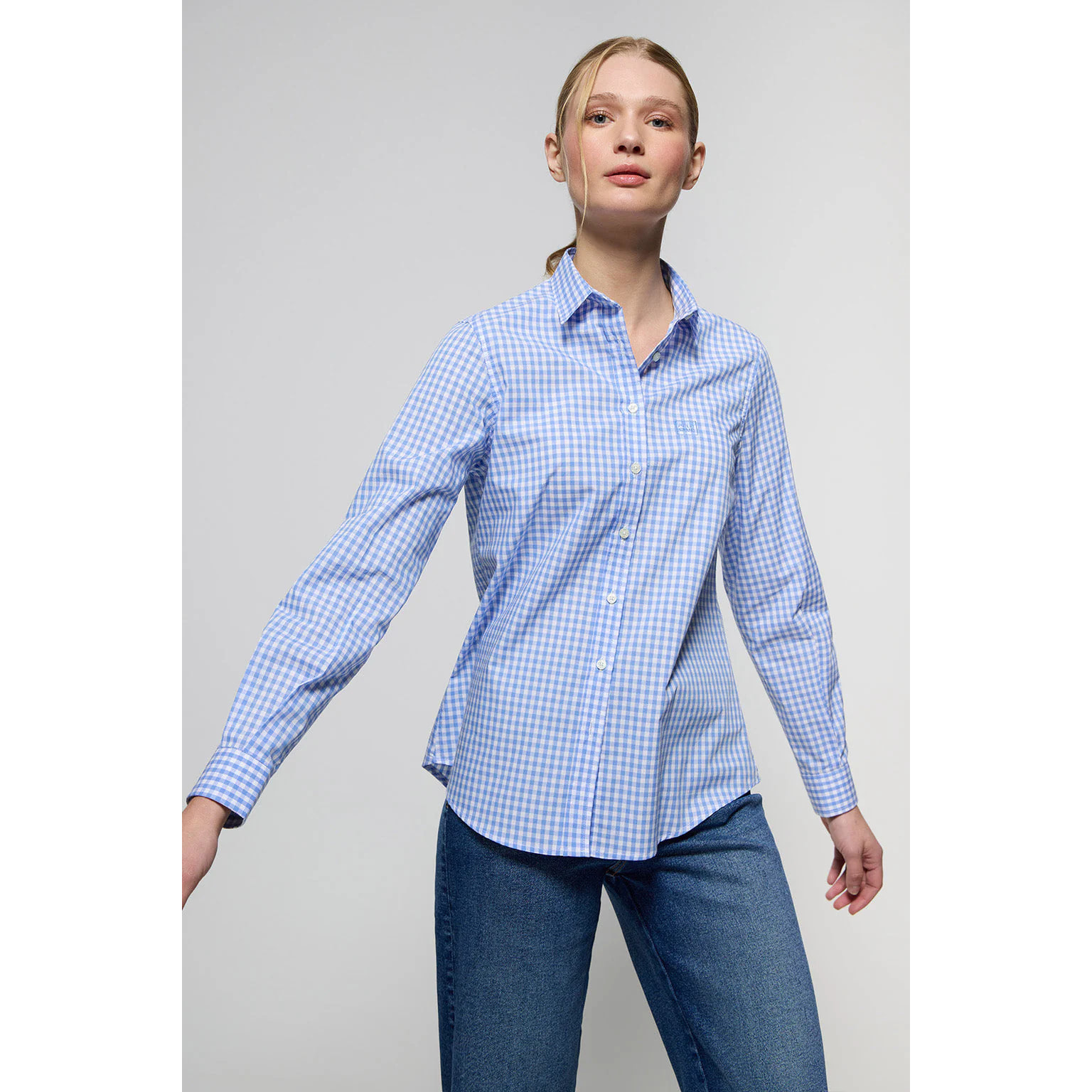 Camicia a quadri vichy blu marino con particolare Polo Club