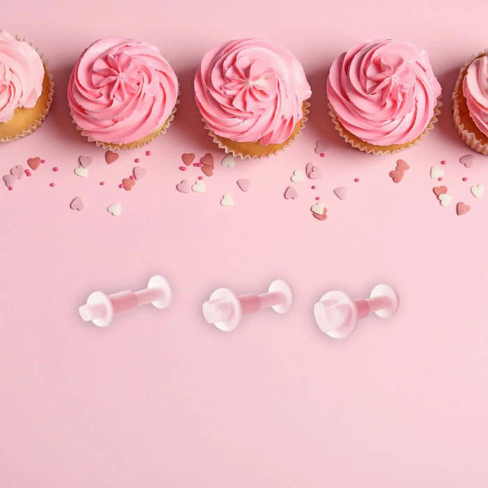 Lot de 3 emporte-pièces cœur à poussoir pour pâte à sucre Zenker Candy