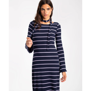 Vestido largo de punto con manga