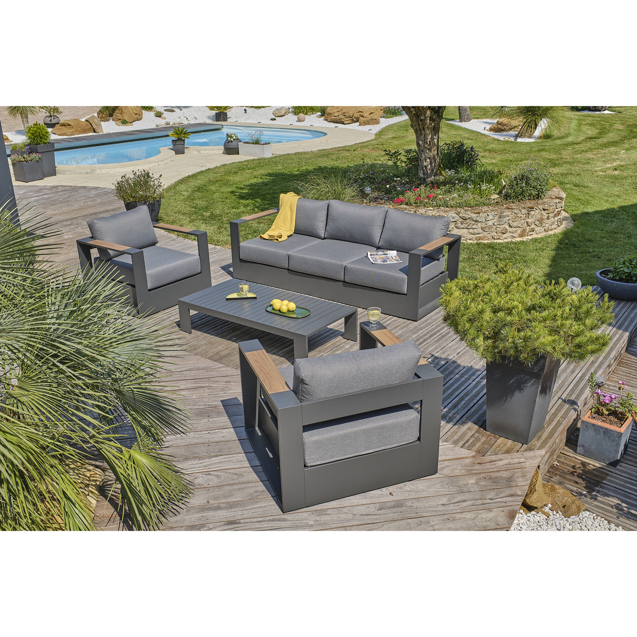 MANDELIEU - Salon de jardin 5 places en aluminium et accoudoirs en HPL