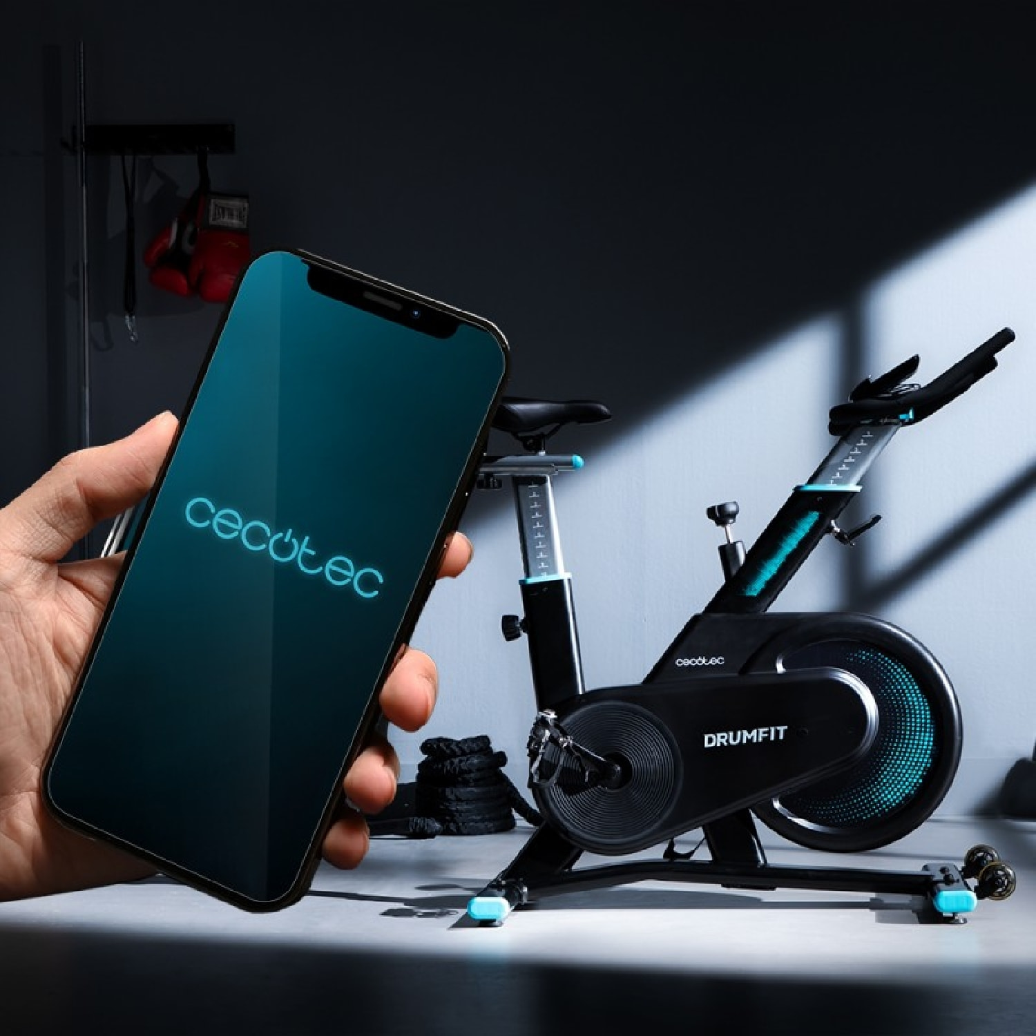 Cecotec Vélo d'appartement DrumFit Indoor 7000 Magno Connected