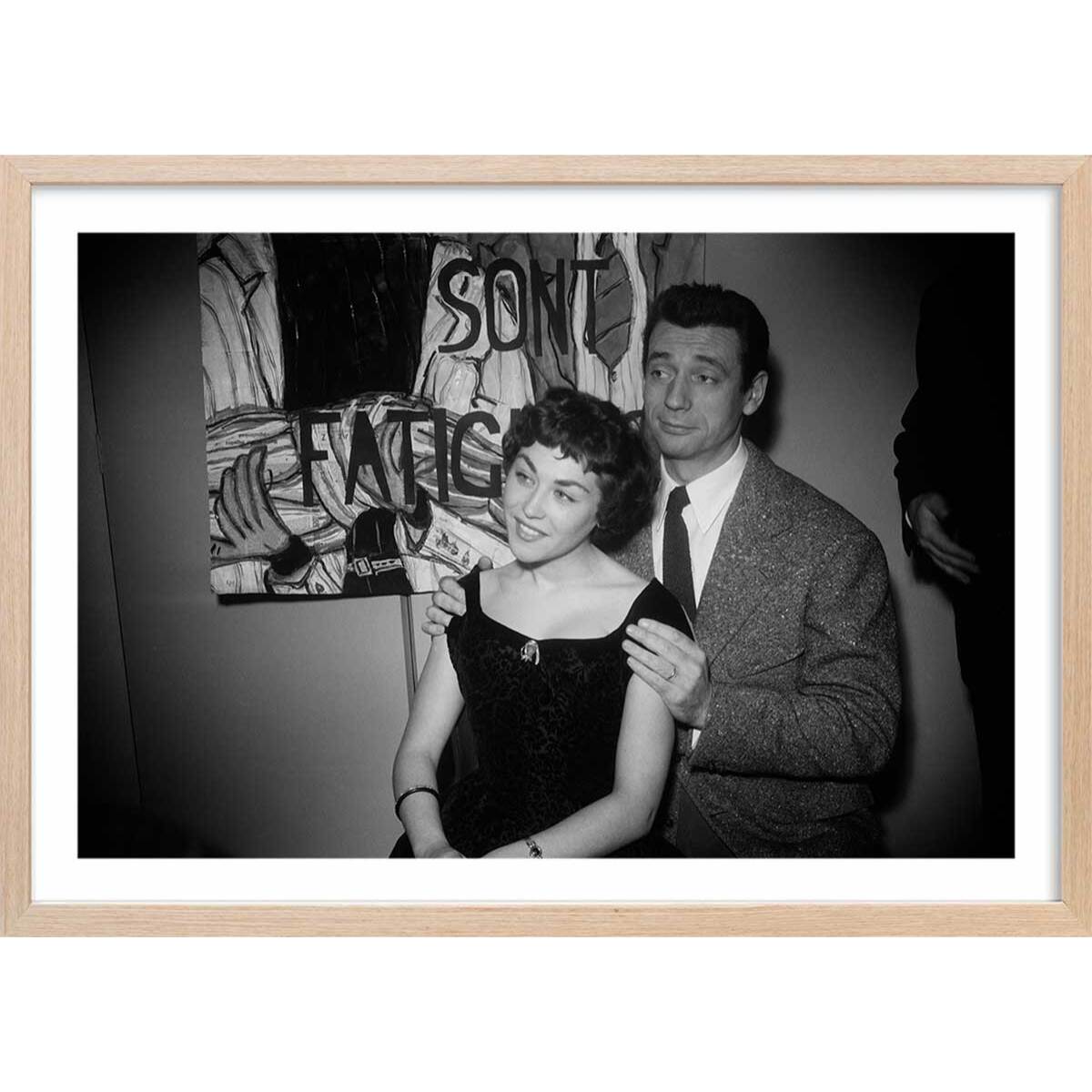 Affiche photo d'acteurs - Yves Montand et Elisabeth Manet , 1955 Affiche + cadre en bois - Chêne