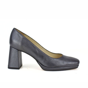 Salón en piel. Tacón de 7cm