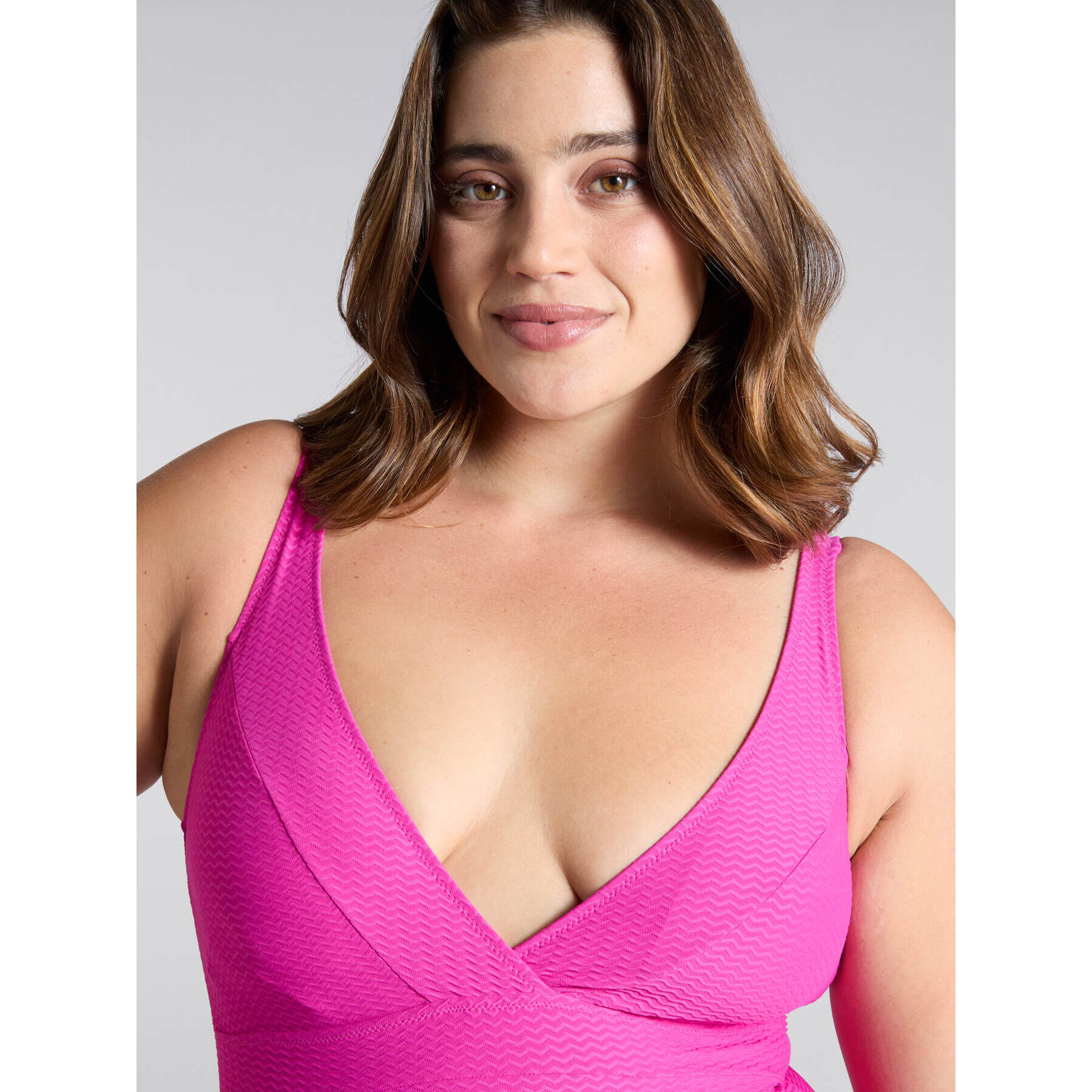 Fiorella Rubino - Bañador de una pieza con diseño de chevron y efecto 3D - Fuchsia