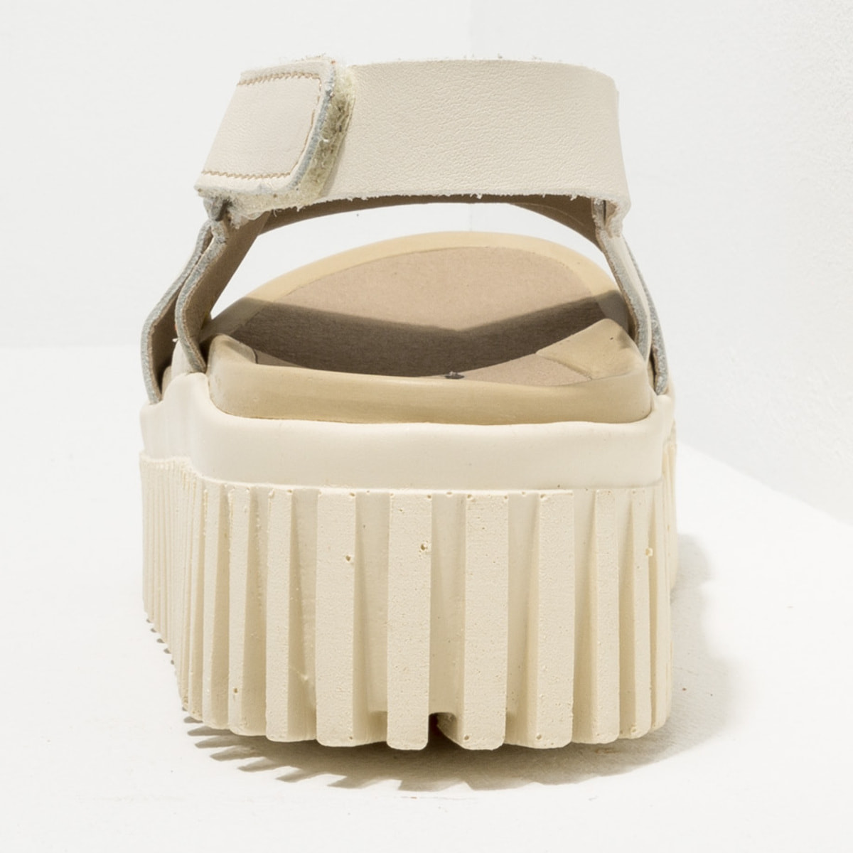 Sandalia de cuña 1574 NAPPA CREAM/BRIGHTON color Cream