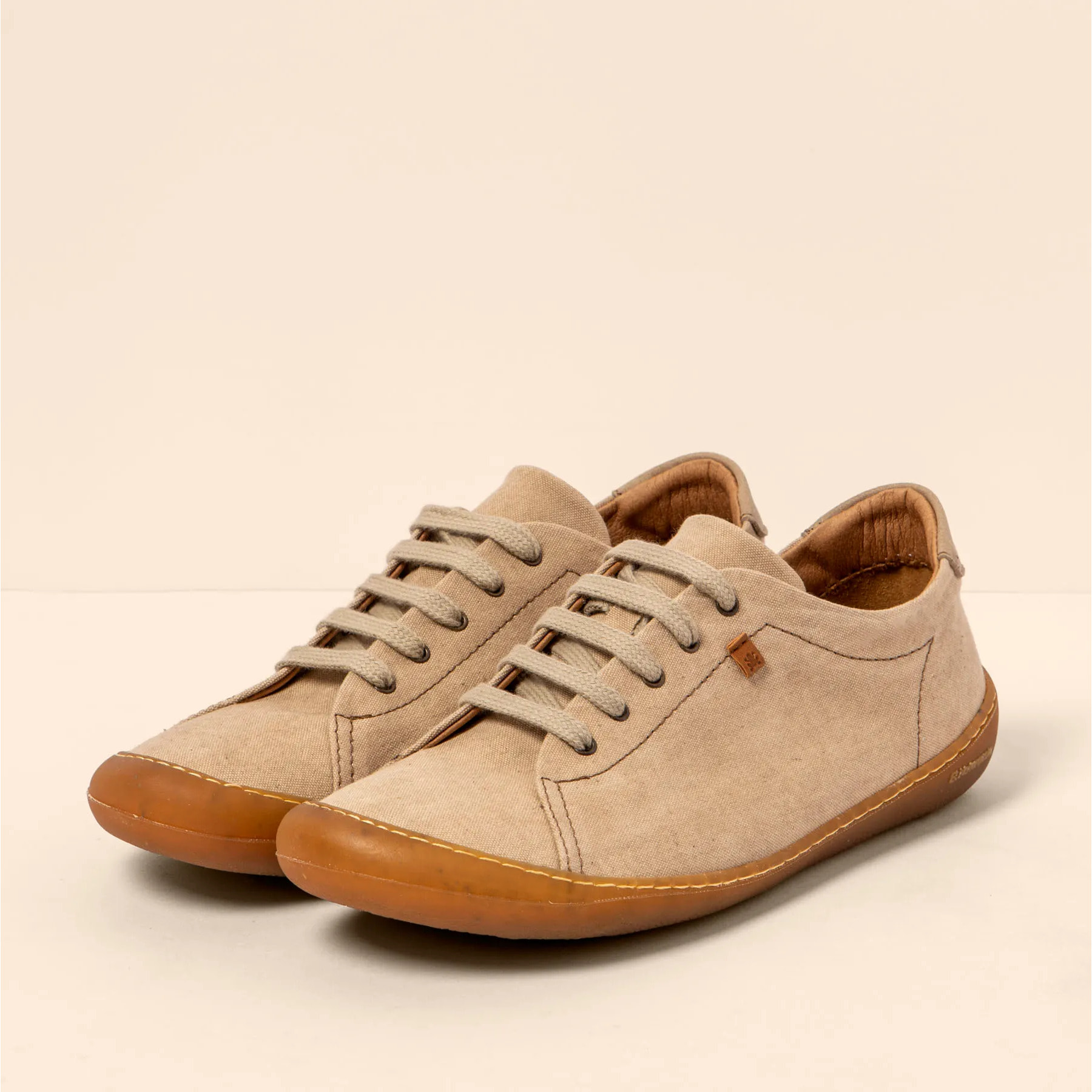 Zapatos N5767T RECYCLED COTTON SAND/PAWIKAN color Sand