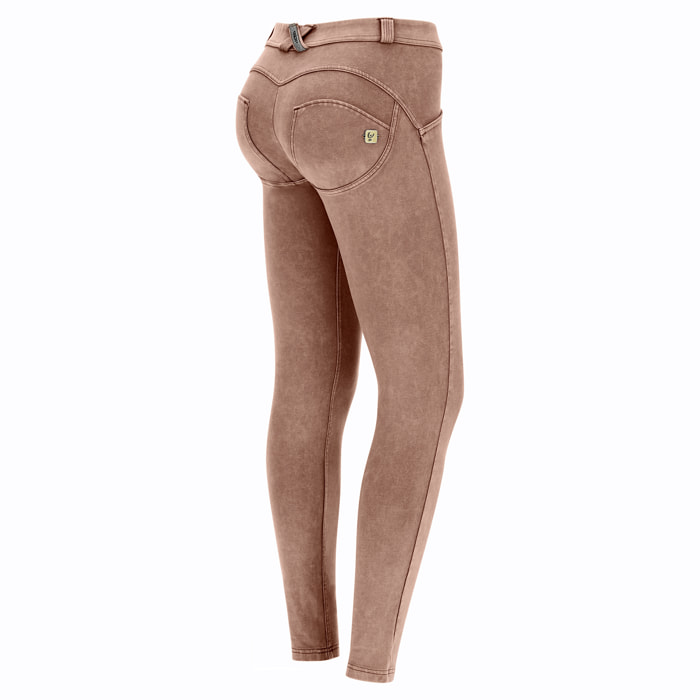 Pantaloni push up WR.UP® tessuto ecologico effetto bleached