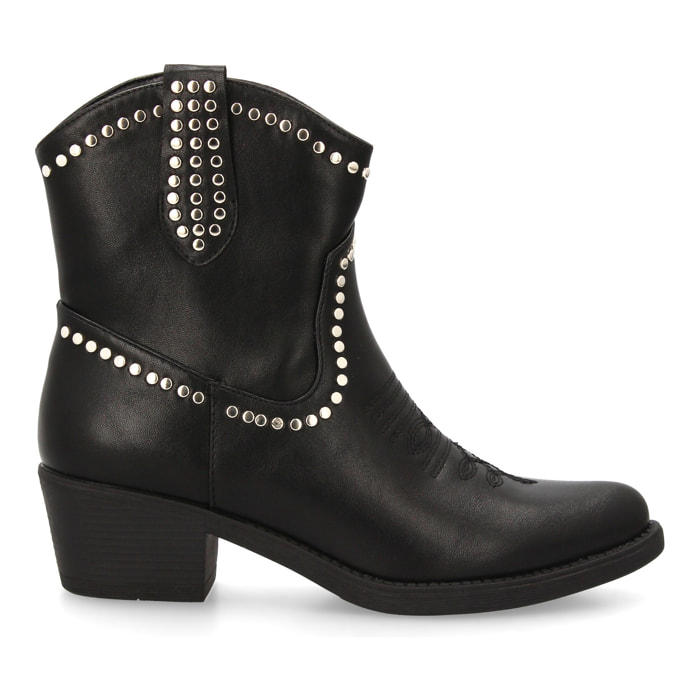 Botín cowboy con tachuelas para mujer.