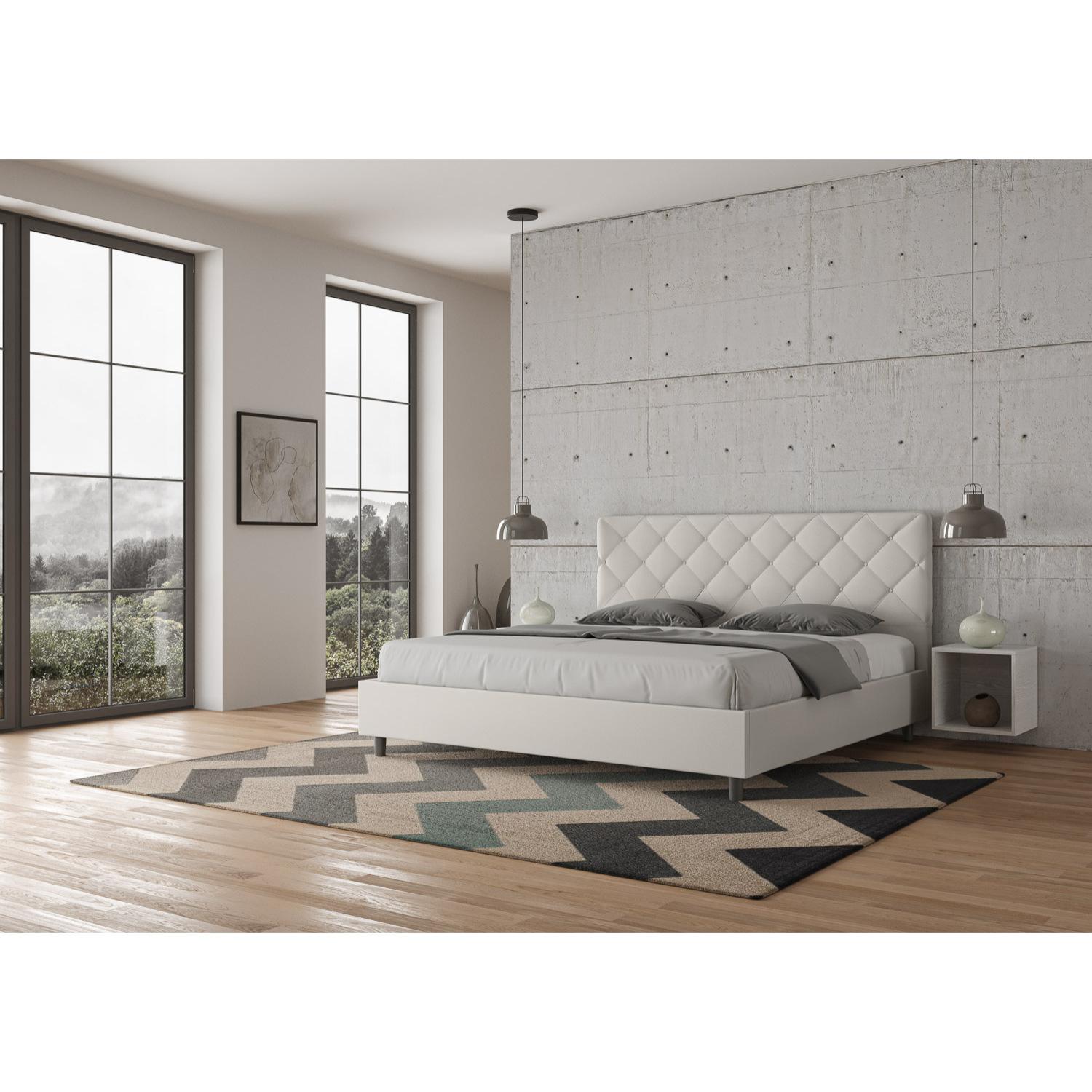 Lit king size sans sommier rembourré 200x210 similicuir blanc Priya