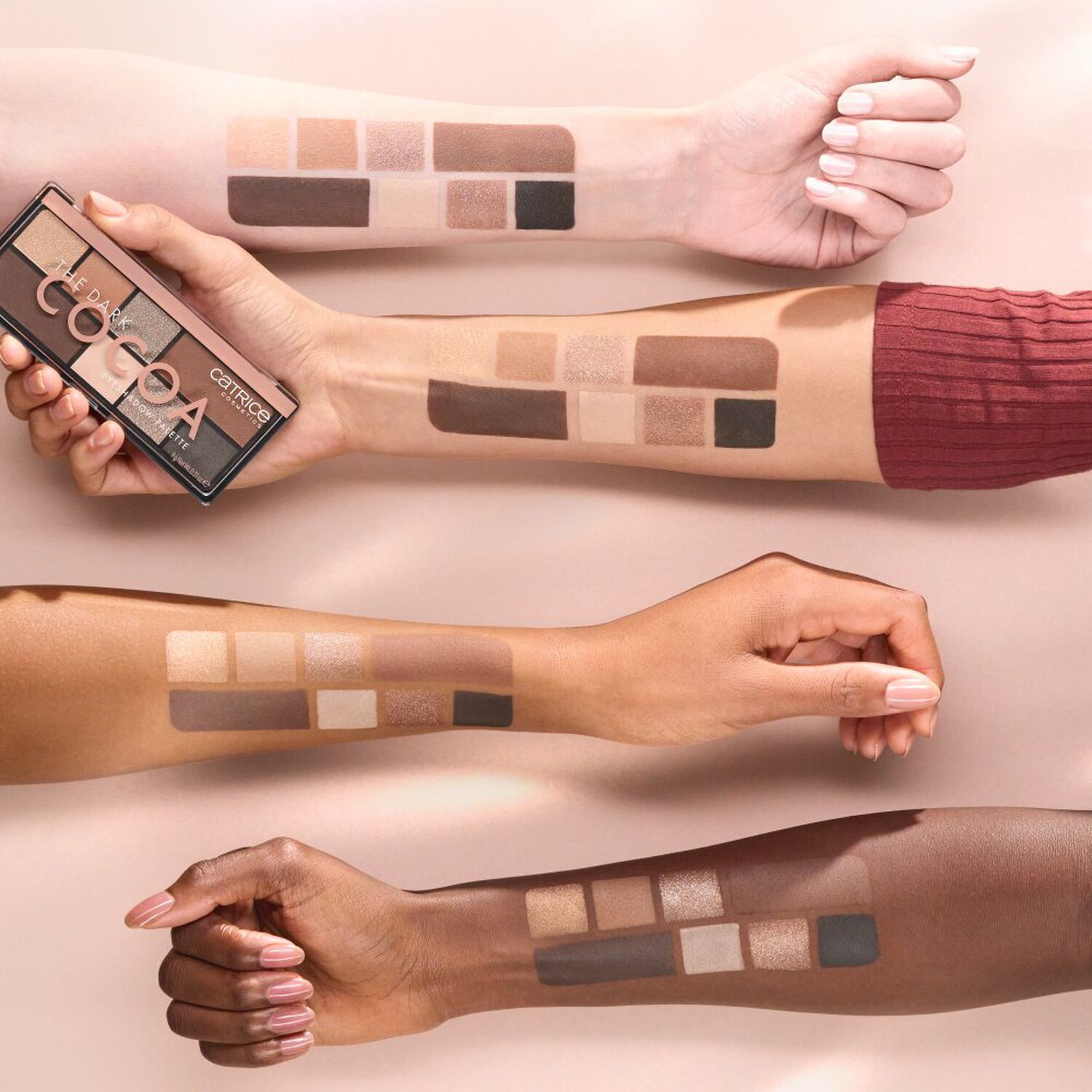 The Dark Cocoa Eyeshadow Palette - Palette Fard à Paupières Hautement Pigmentés 9 g