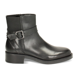 Tronchetto nero in pelle con fibietta