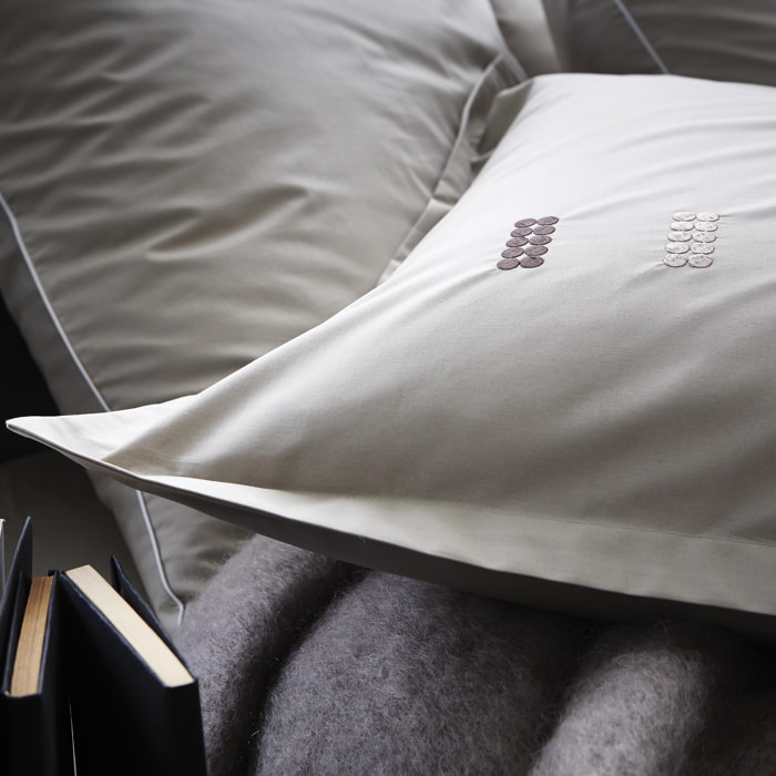 Taie d'oreiller brodée percale coton - DRAGEES GRAPHIQUES
