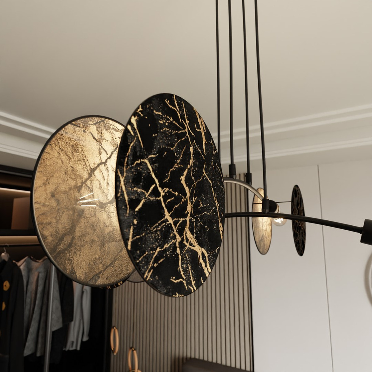 Lampada a sospensione MOTIF in acciaio nero e oro
