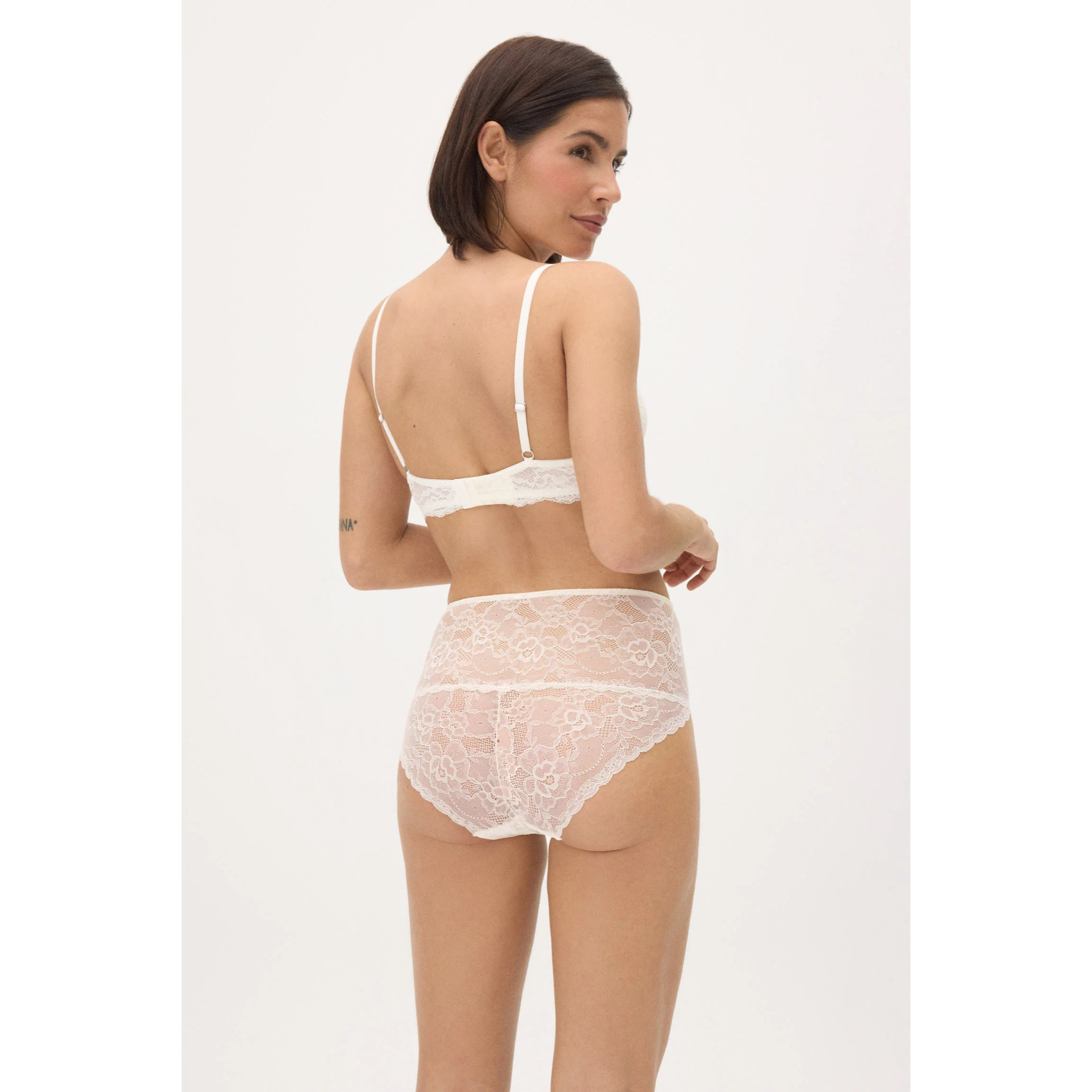 Slip a vita alta in pizzo color avorio