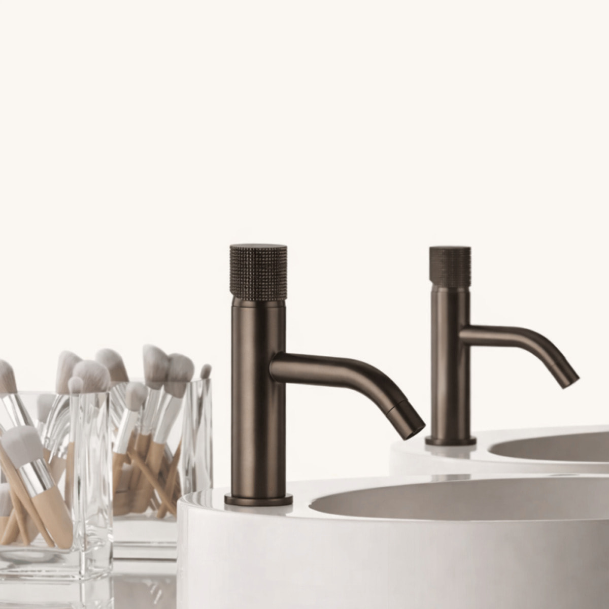 Mitigeur lave-mains eau froide PAINI Jewel gun métal