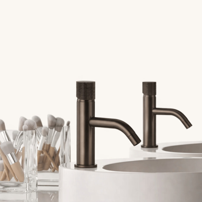 Mitigeur lave-mains eau froide PAINI Jewel gun métal