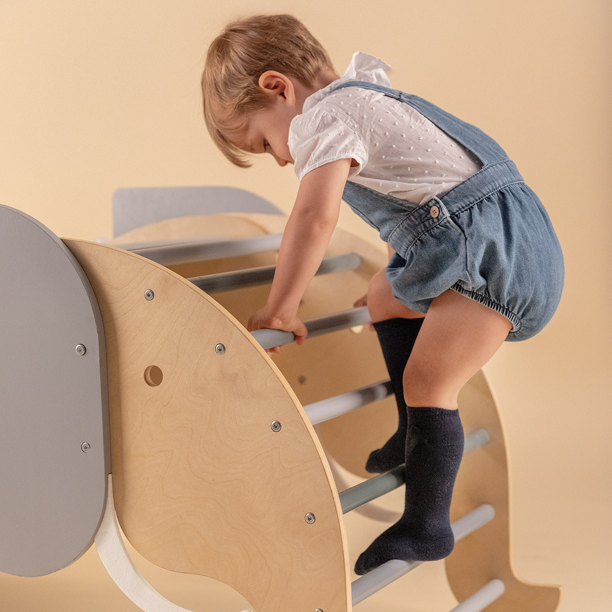Arco de escalada plegable de madera ELEPHANT PIKLER para niños