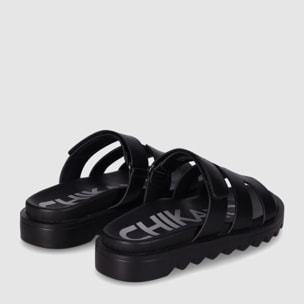 Sandalias - Negro - Tacón: Bajo