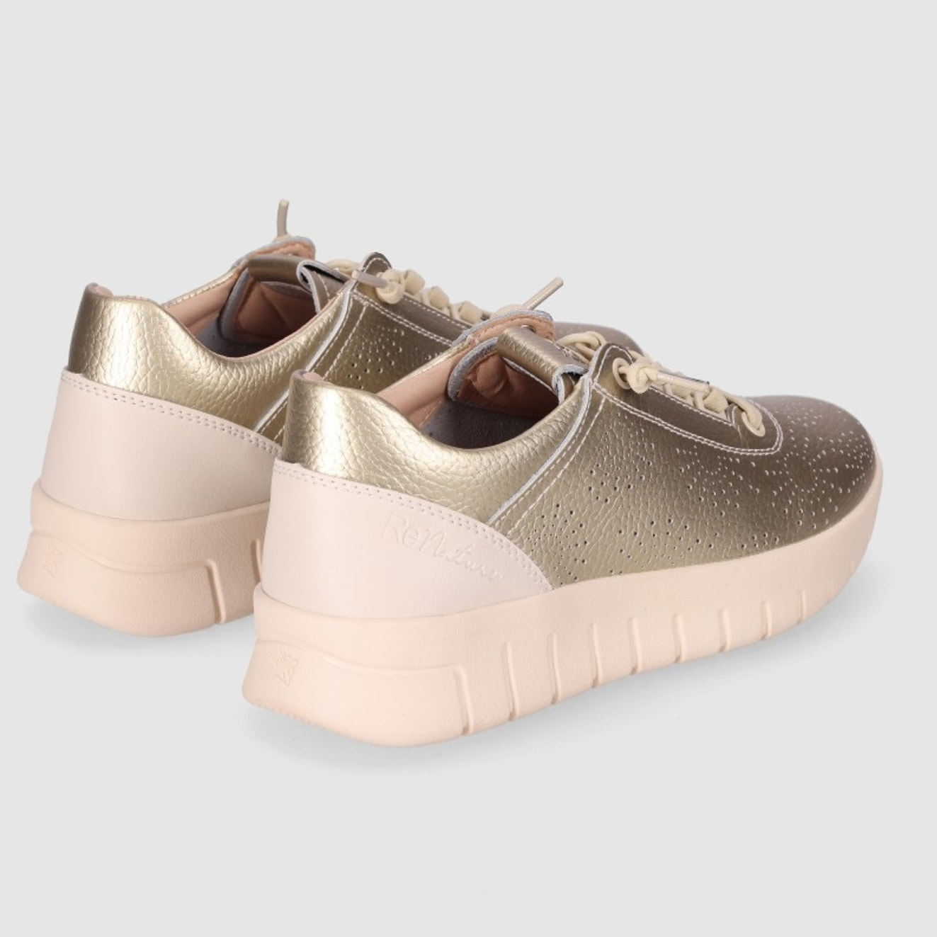 Deportivos de Piel - Platino - Tacón: Bajo