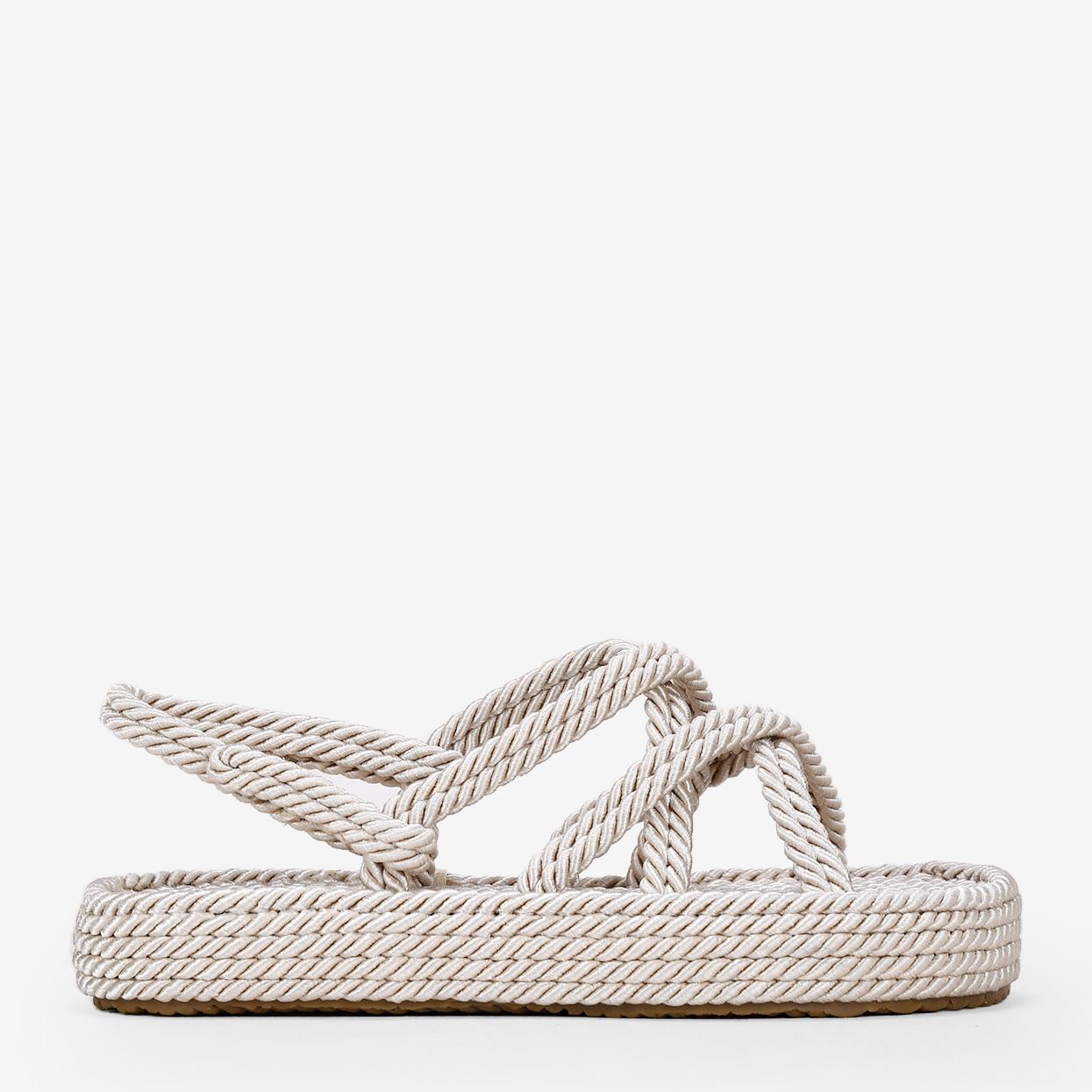 Sandalias con plataforma beige de cuerda