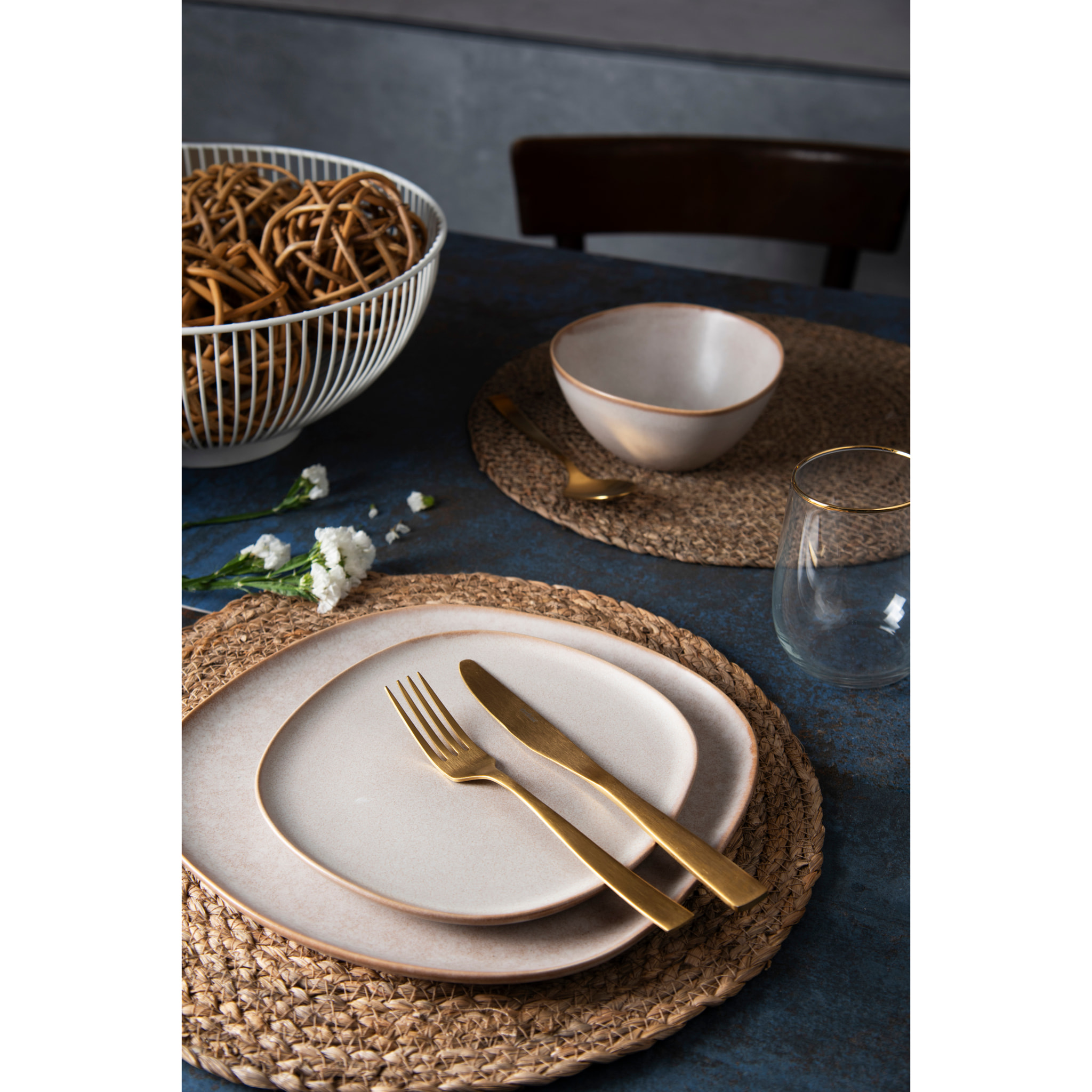 Service 12 assiettes Excelsa Stone, stoneware, blanc