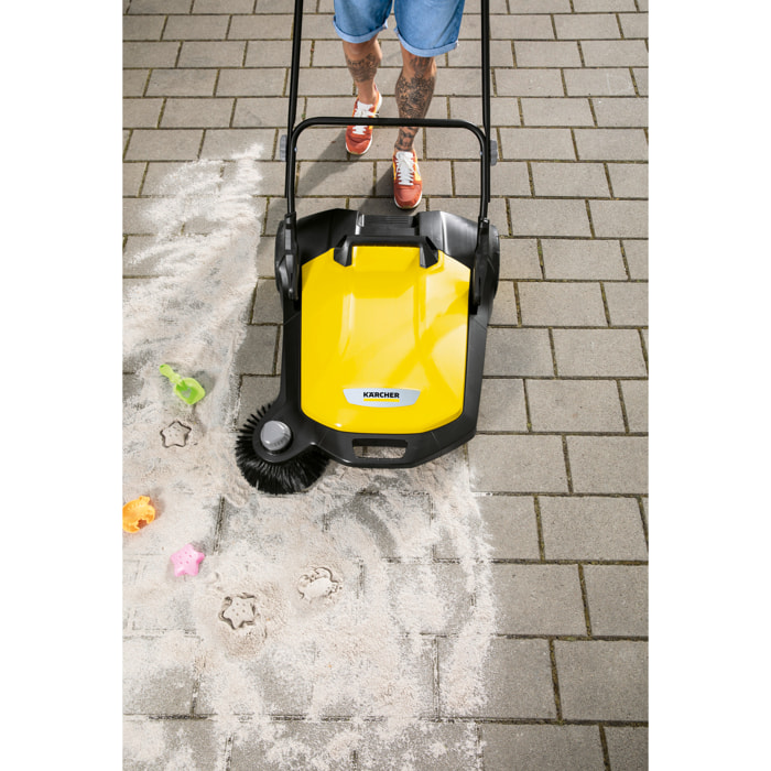 Balayeuse mécanique Karcher S 6 - Largeur de balayage 670 mm- Capacité du collecteur 38 L