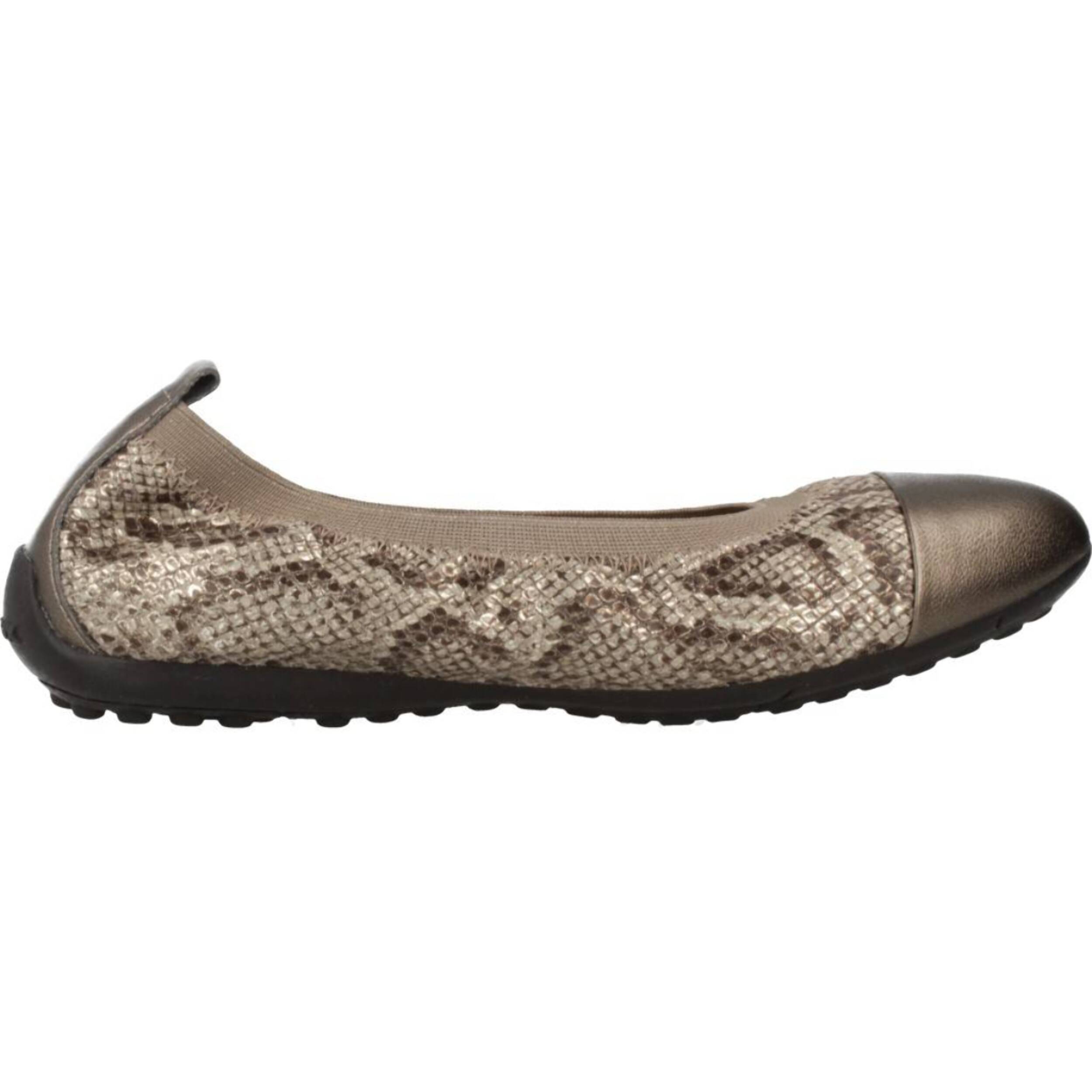 Zapatos Niña de la marca GEOX  modelo JR PIUMA ANIMAL PRINT