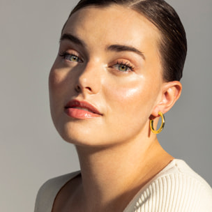Pendientes de 29mm de diámetro acabado oro amarillo de 18K