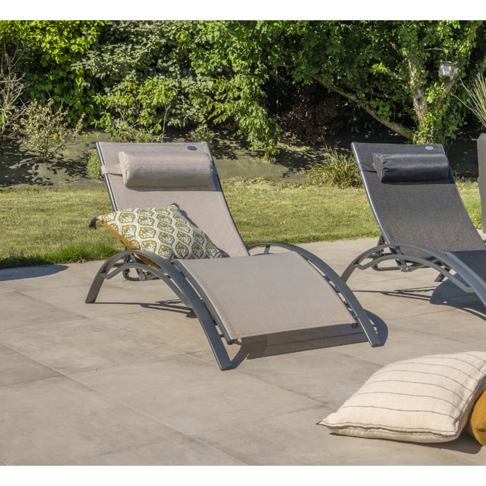 CL76 - Lot de 2 bains de soleil en aluminium et toile plastifiée grise